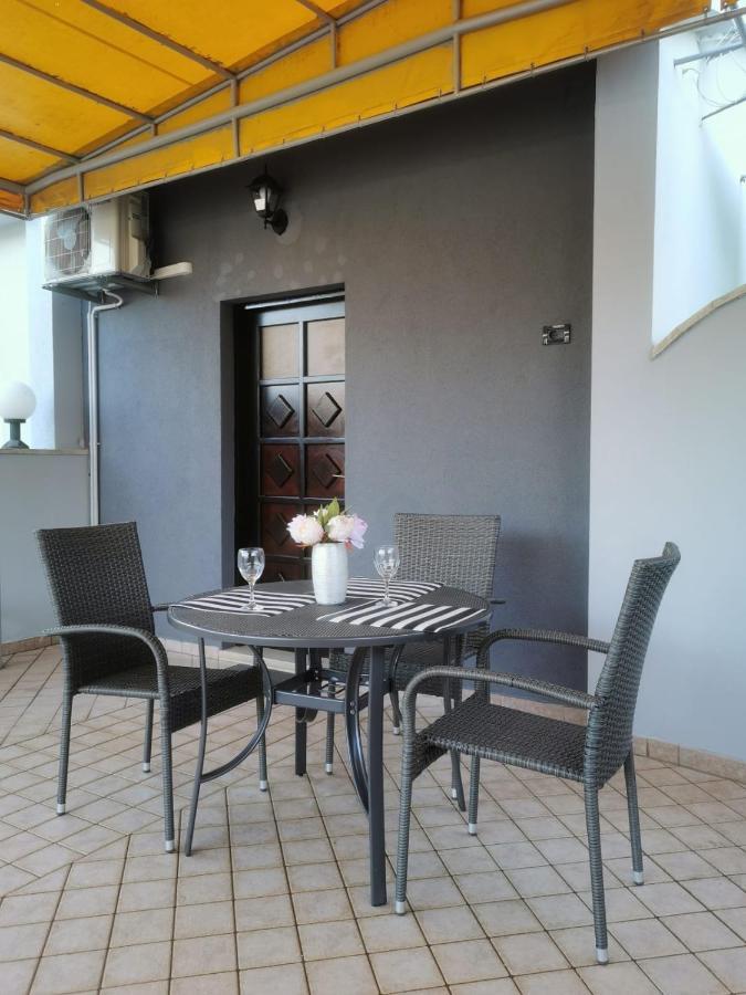 Apartments K&D Pula Exterior foto